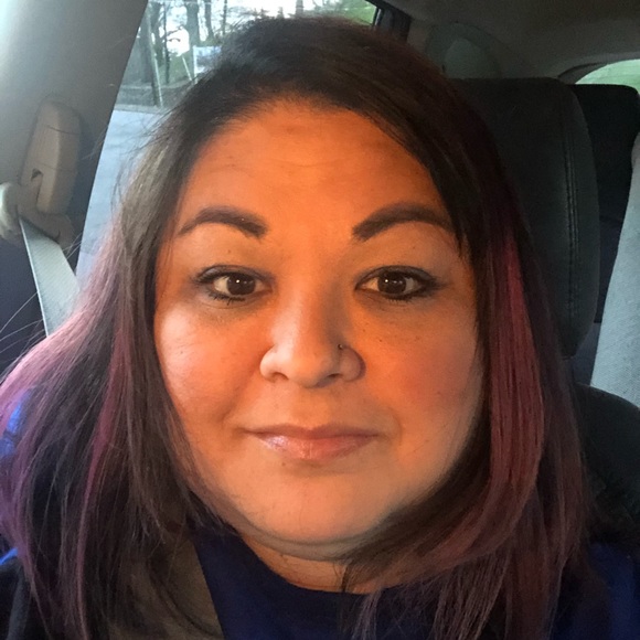 Meet your Posher, Locksanah - Picture 3 of 3